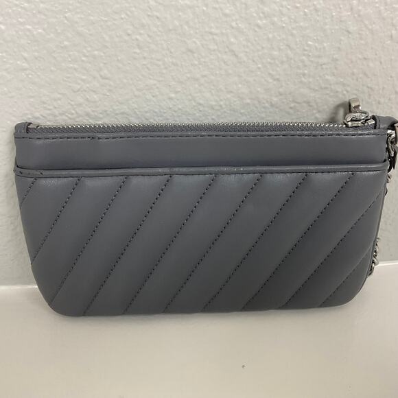 Michael Kors Gray Quilted Leather Wristlet Purse Top Zip Adjustable Chain Strap - Picture 2 of 9